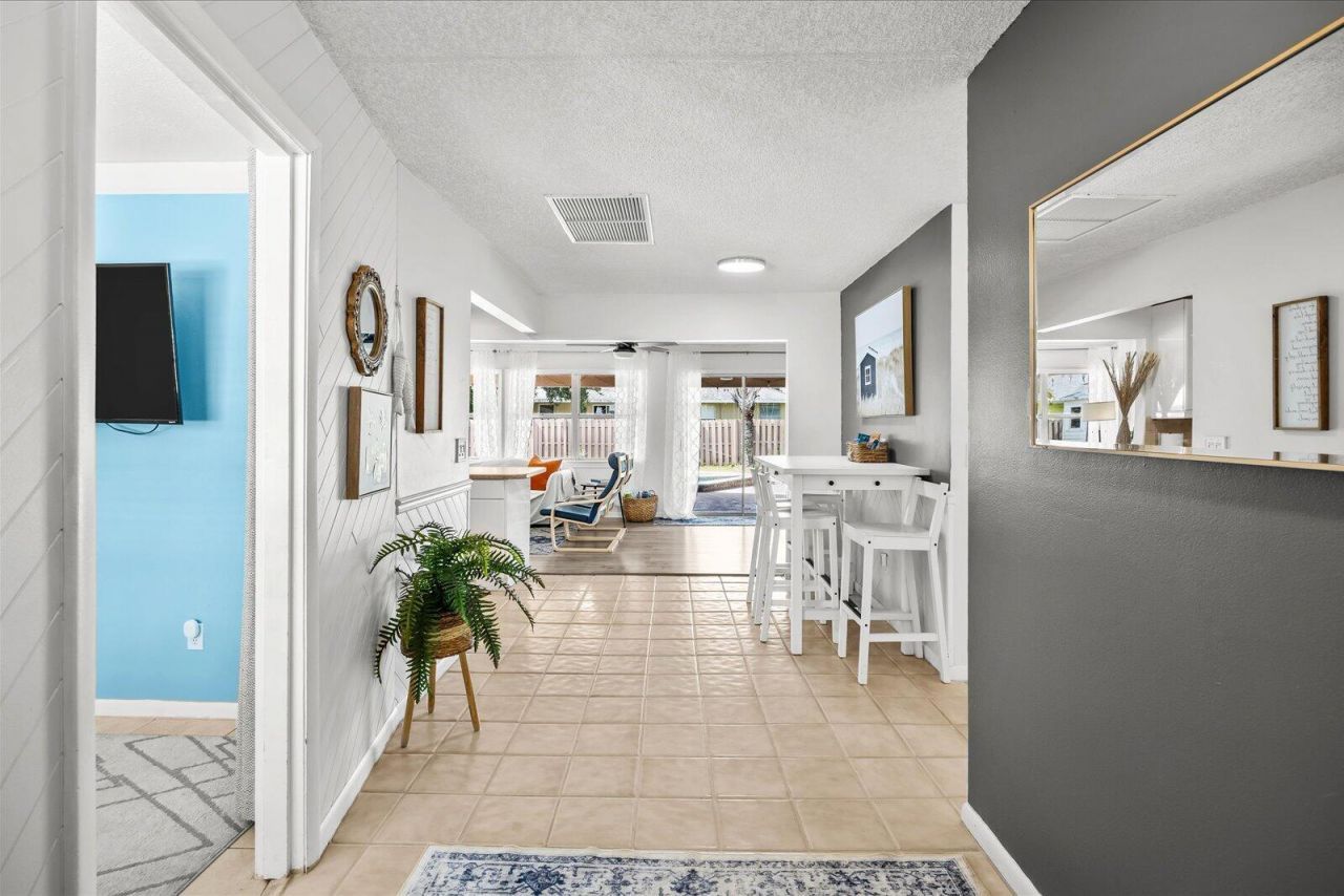 1004 NW 16th Place, Stuart, FL 34994 Photo