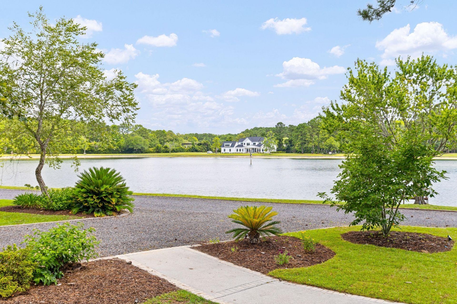 5259 Angelica Circle Photo 13