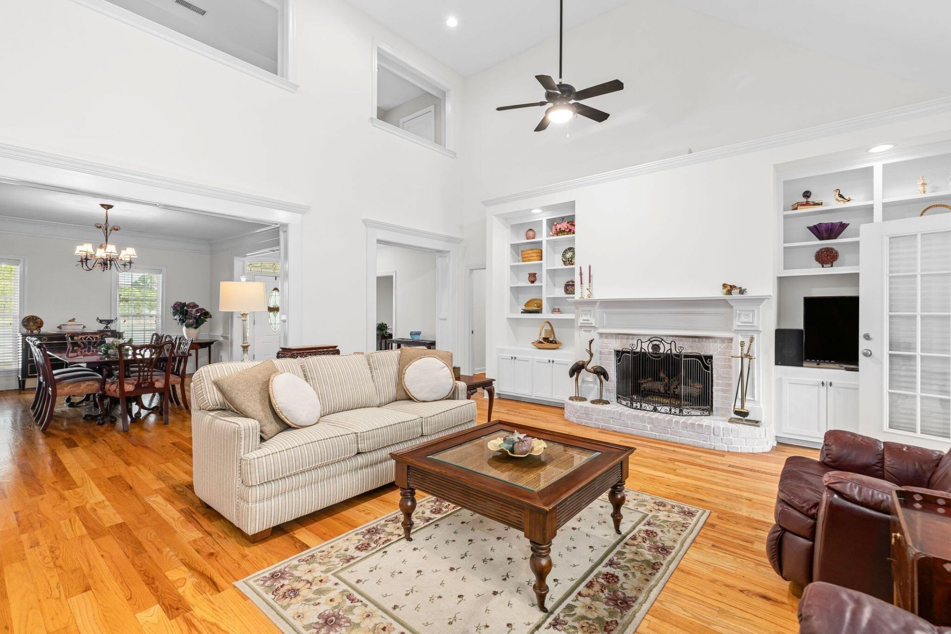 5259 Angelica Circle Photo 24