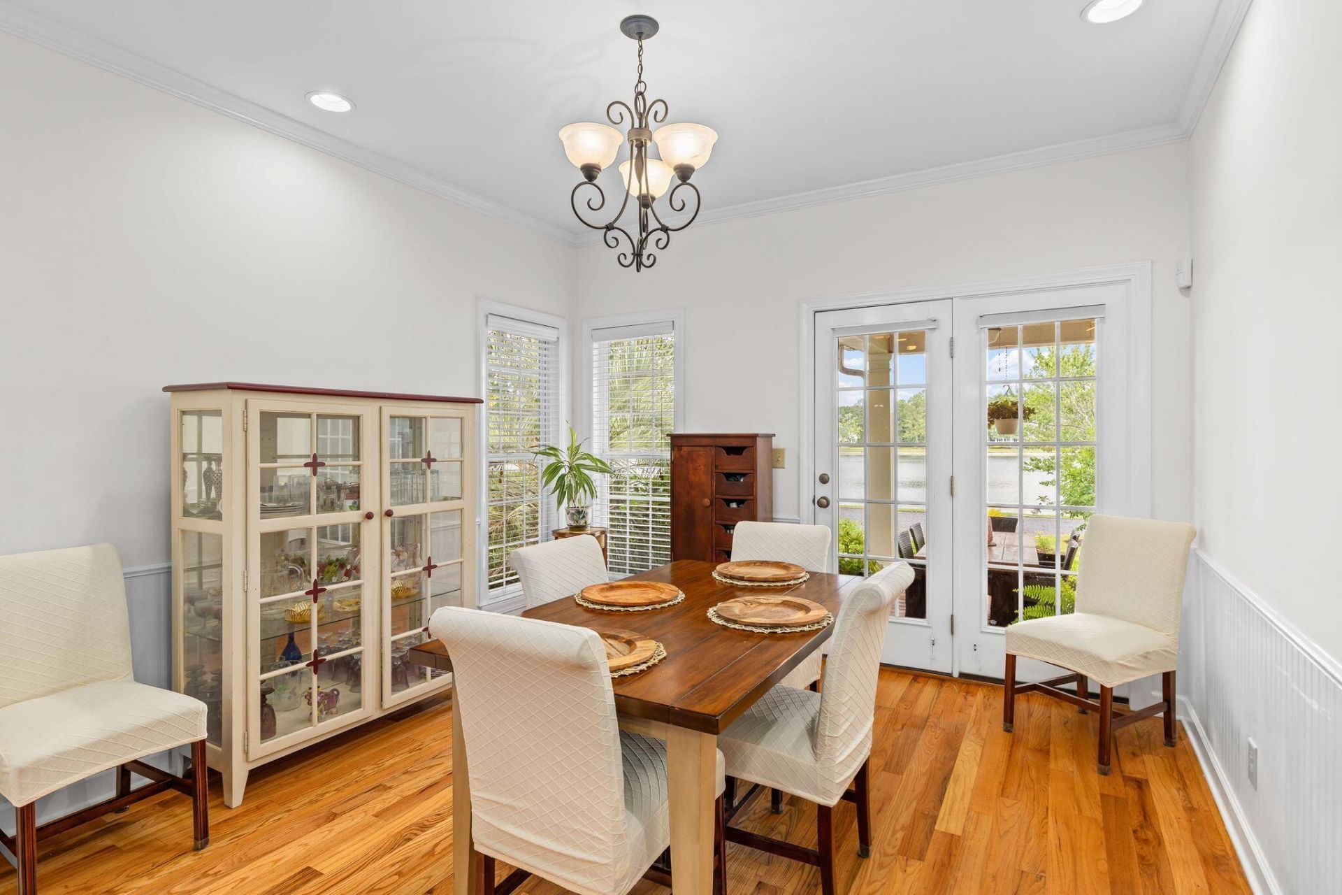 5259 Angelica Circle Photo 32