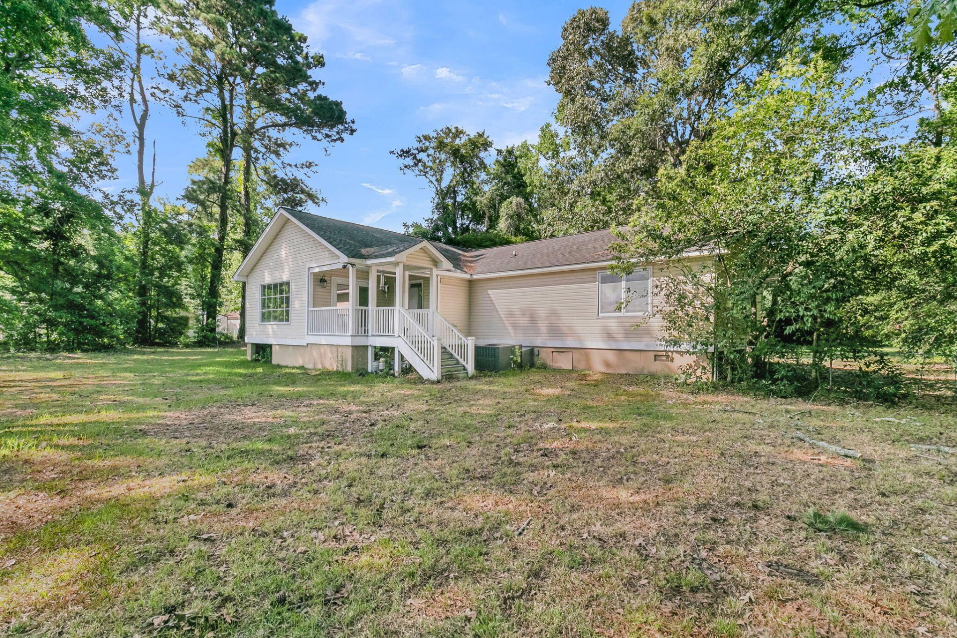 1724 Elm Road Photo 32
