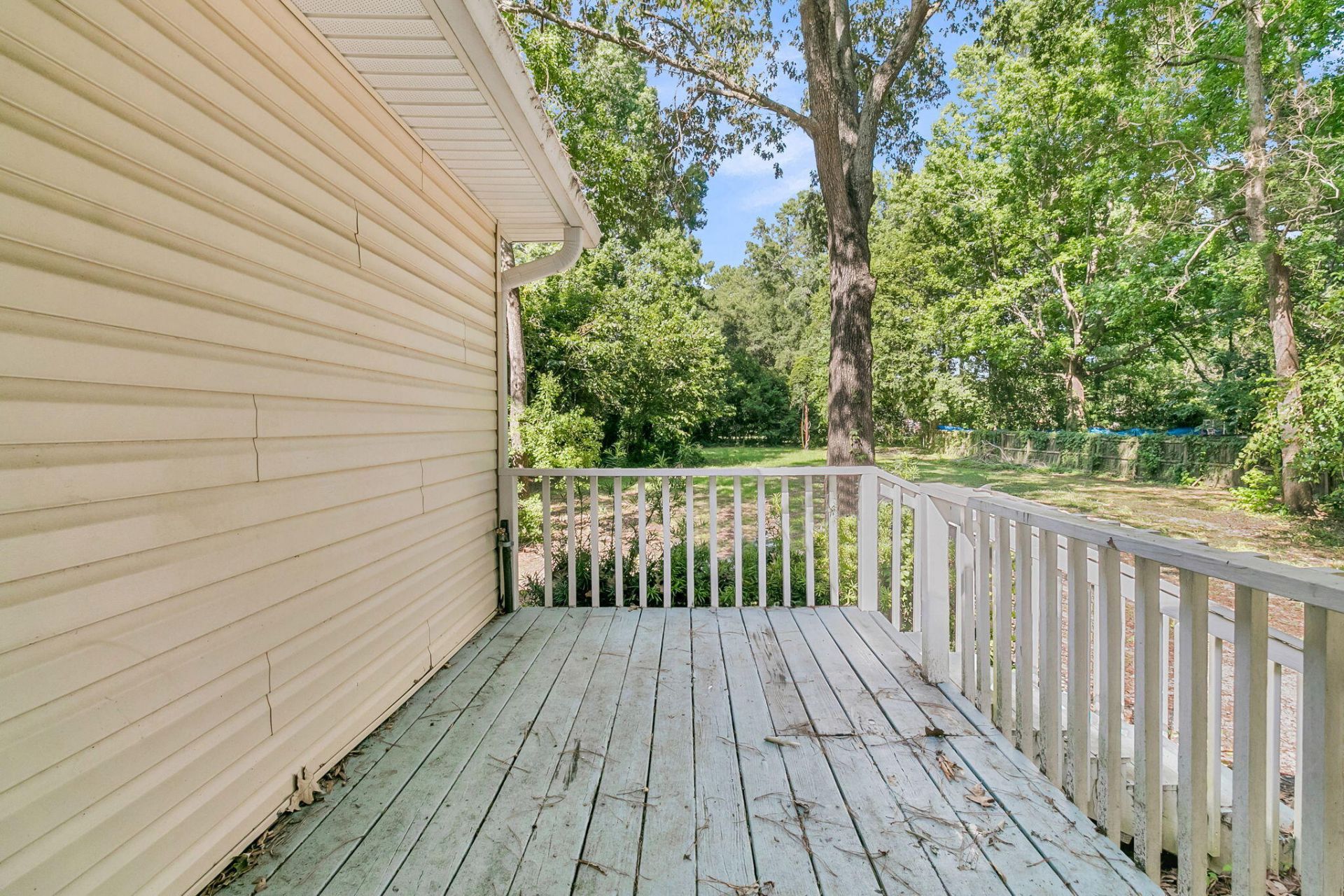 1724 Elm Road Photo 5