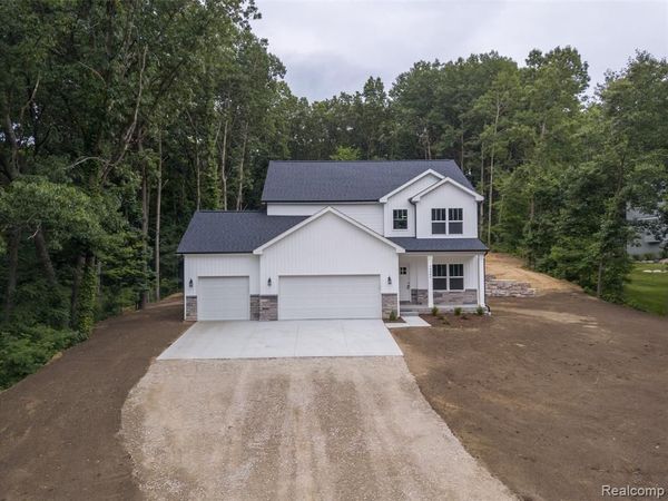 16085 Catalpa Ridge Drive, Holly Twp, MI 48442