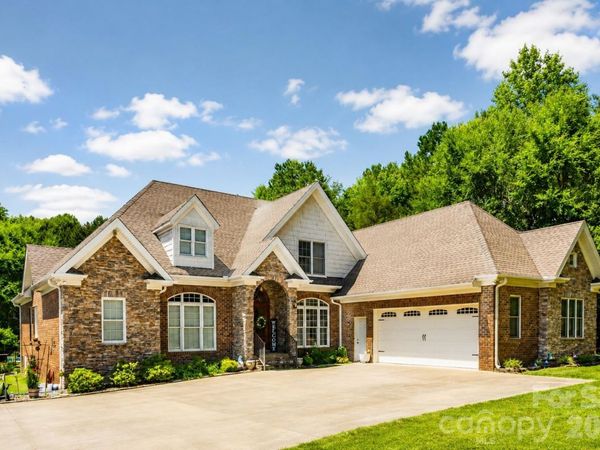 1347 Killian Road, Stanley, NC 28164