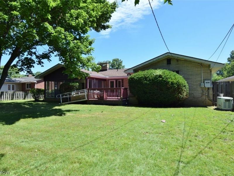 1878 Caronia Drive, Lyndhurst, OH 44124 Photo 35