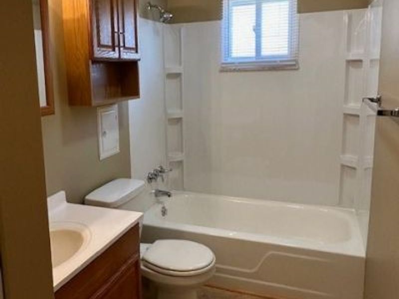 807 Albemarle Avenue, Cuyahoga Falls, OH 44221 Photo 13