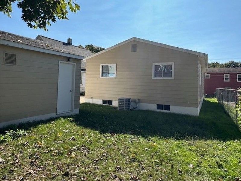 807 Albemarle Avenue, Cuyahoga Falls, OH 44221 Photo 26