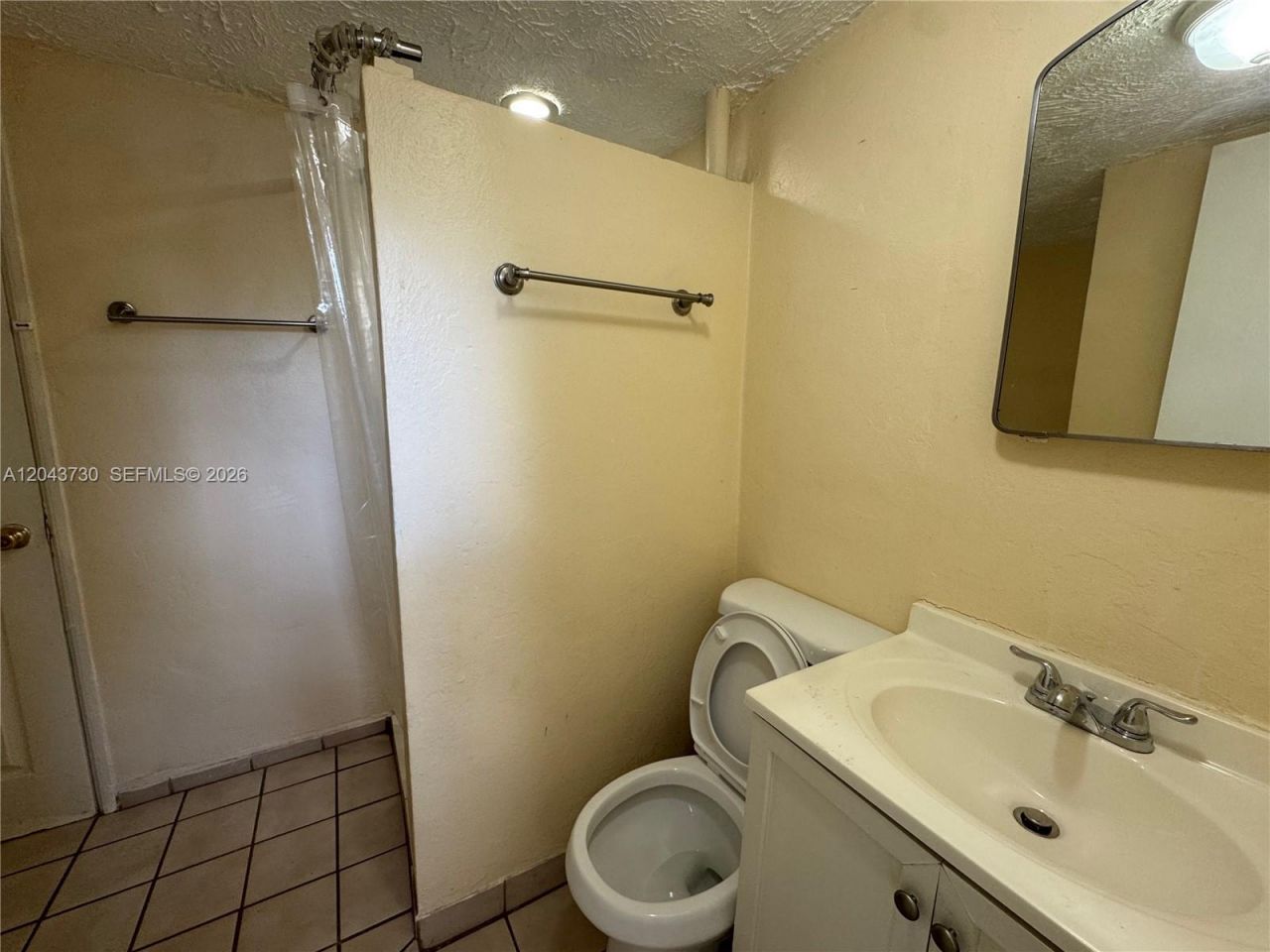 215 Columbus Pkwy , Hollywood, FL 33021 Photo