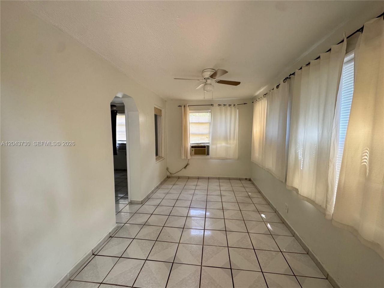 215 Columbus Pkwy , Hollywood, FL 33021 Photo