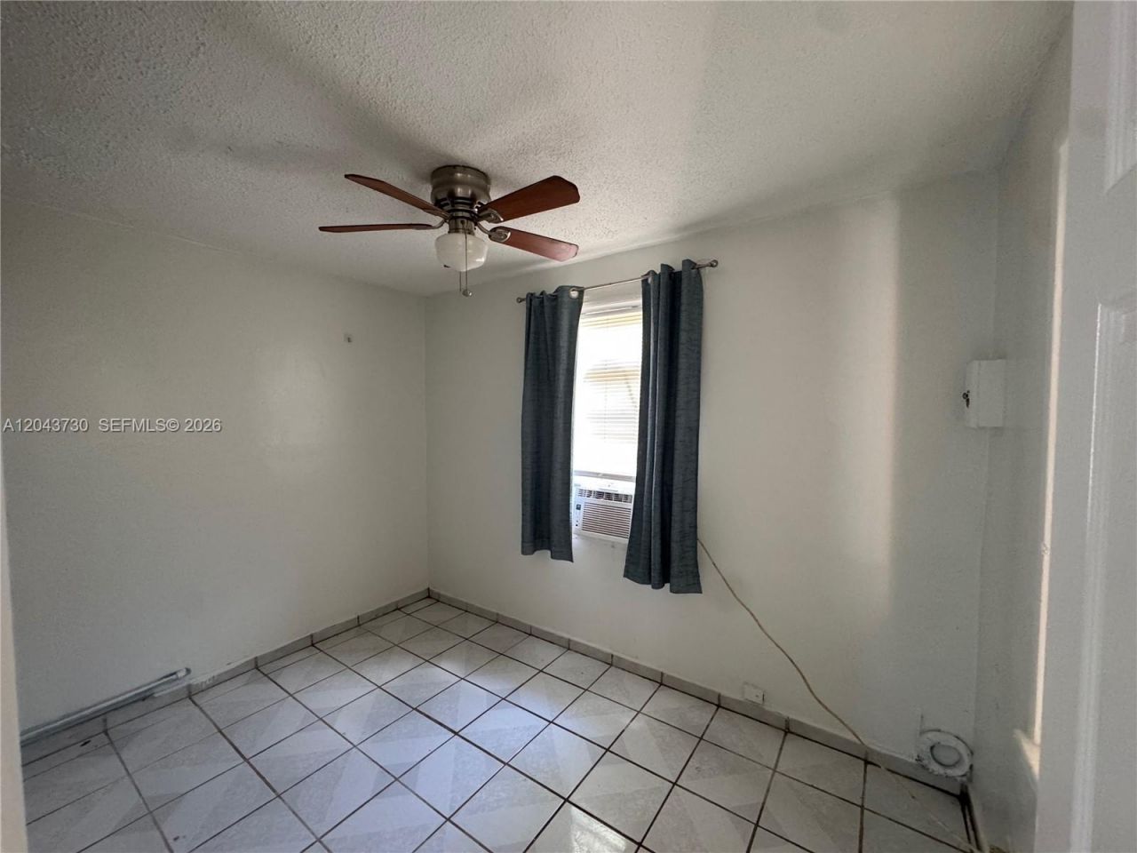 215 Columbus Pkwy , Hollywood, FL 33021 Photo