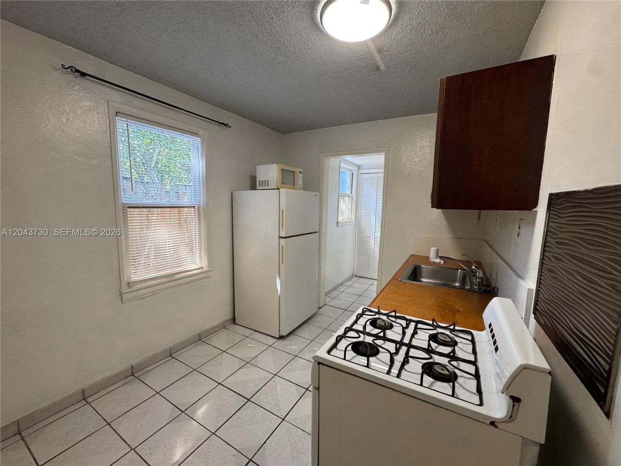 215 Columbus Pkwy , Hollywood, FL 33021 Photo