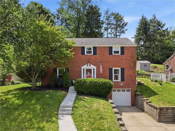 1705 PRESIDENT DR, Glenshaw, PA 15116