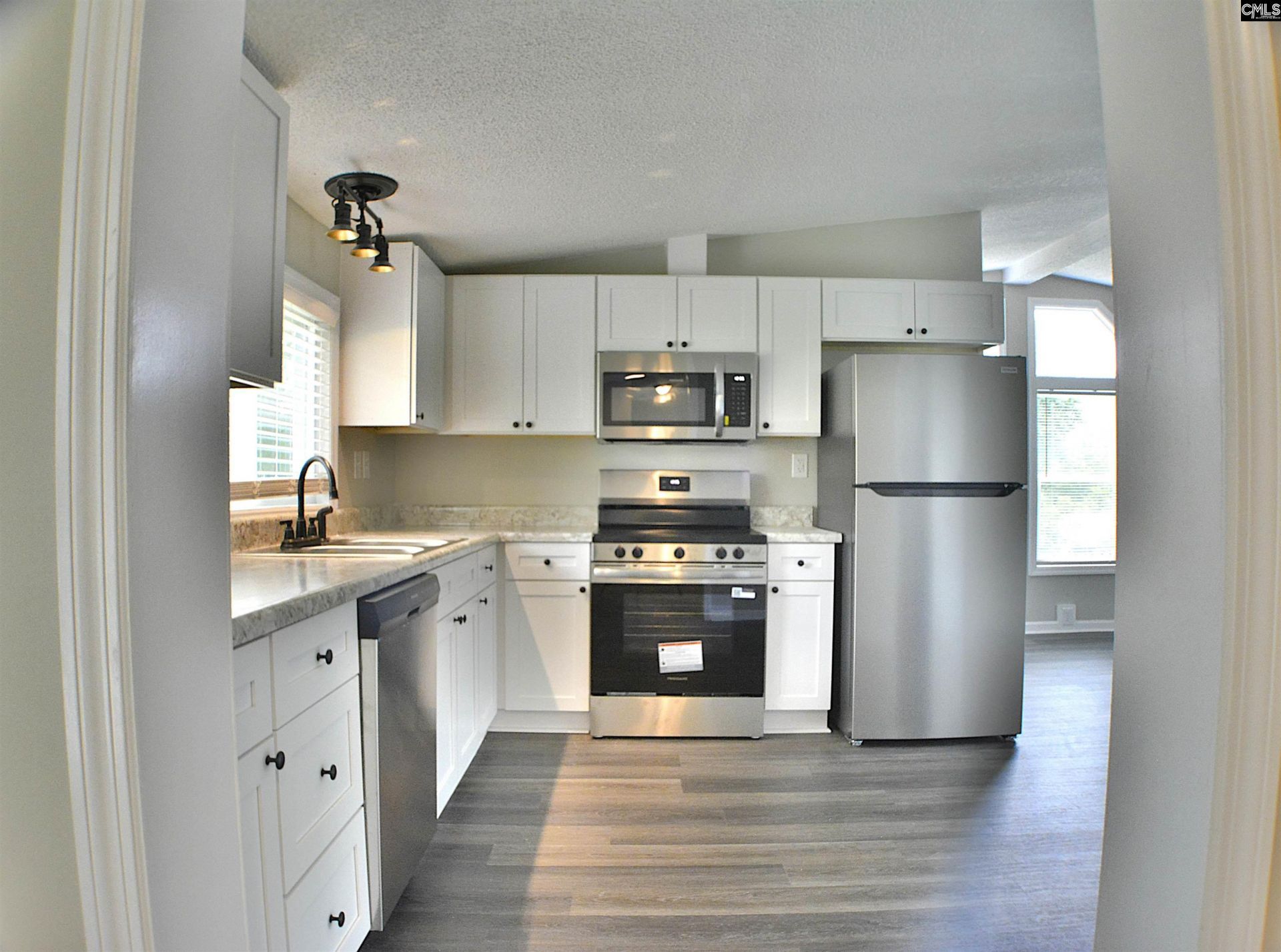 1754 Nazareth Road Photo 21