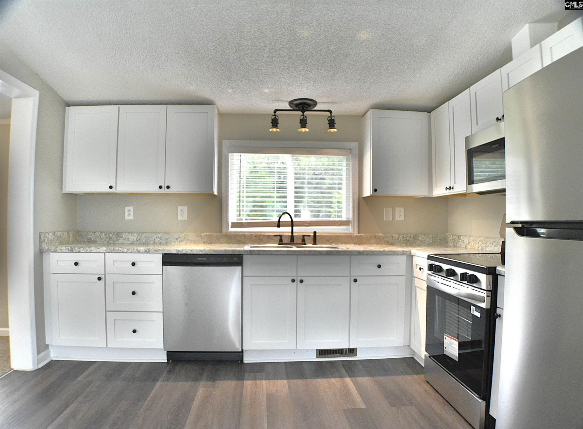 1754 Nazareth Road Photo 26
