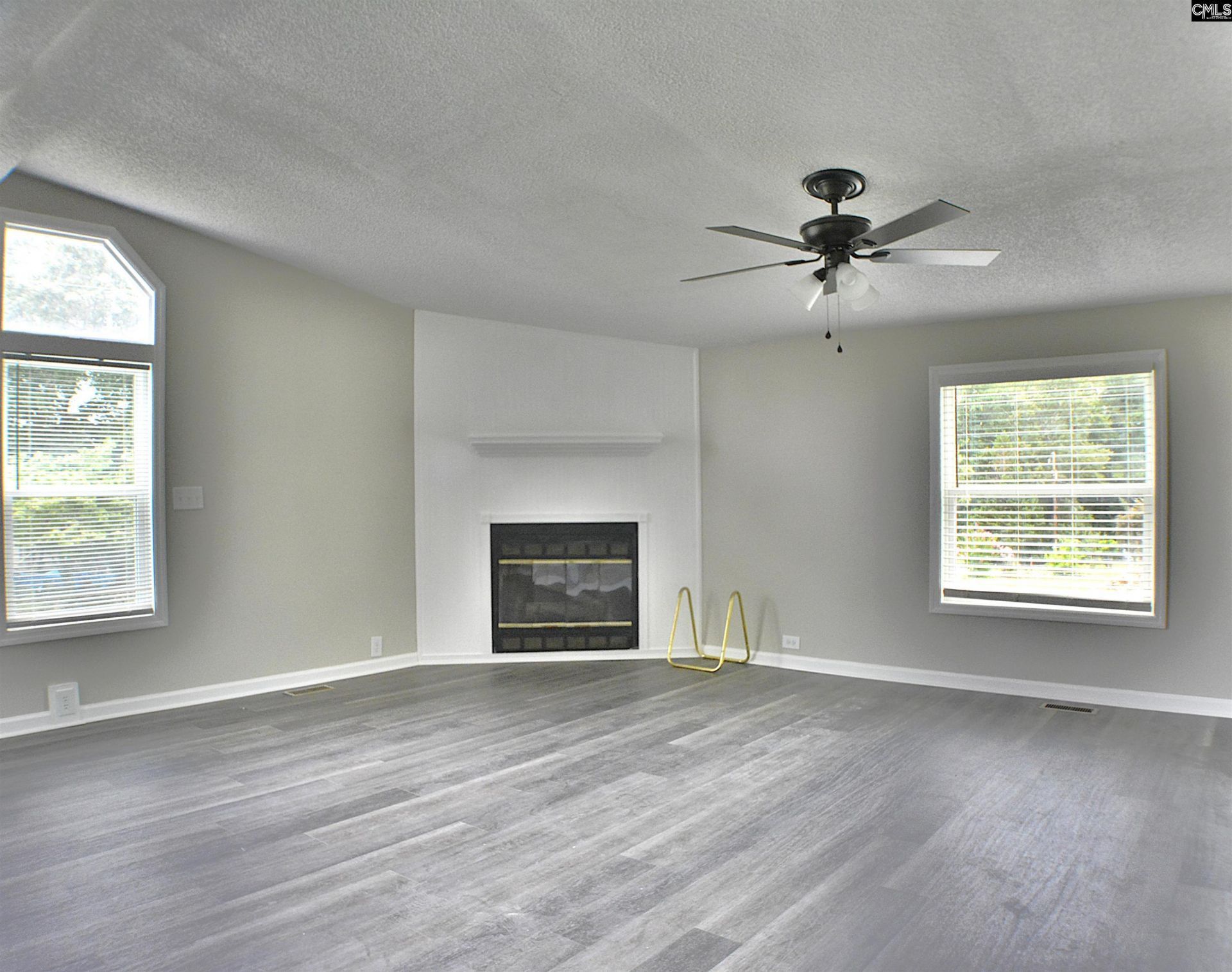 1754 Nazareth Road Photo 27