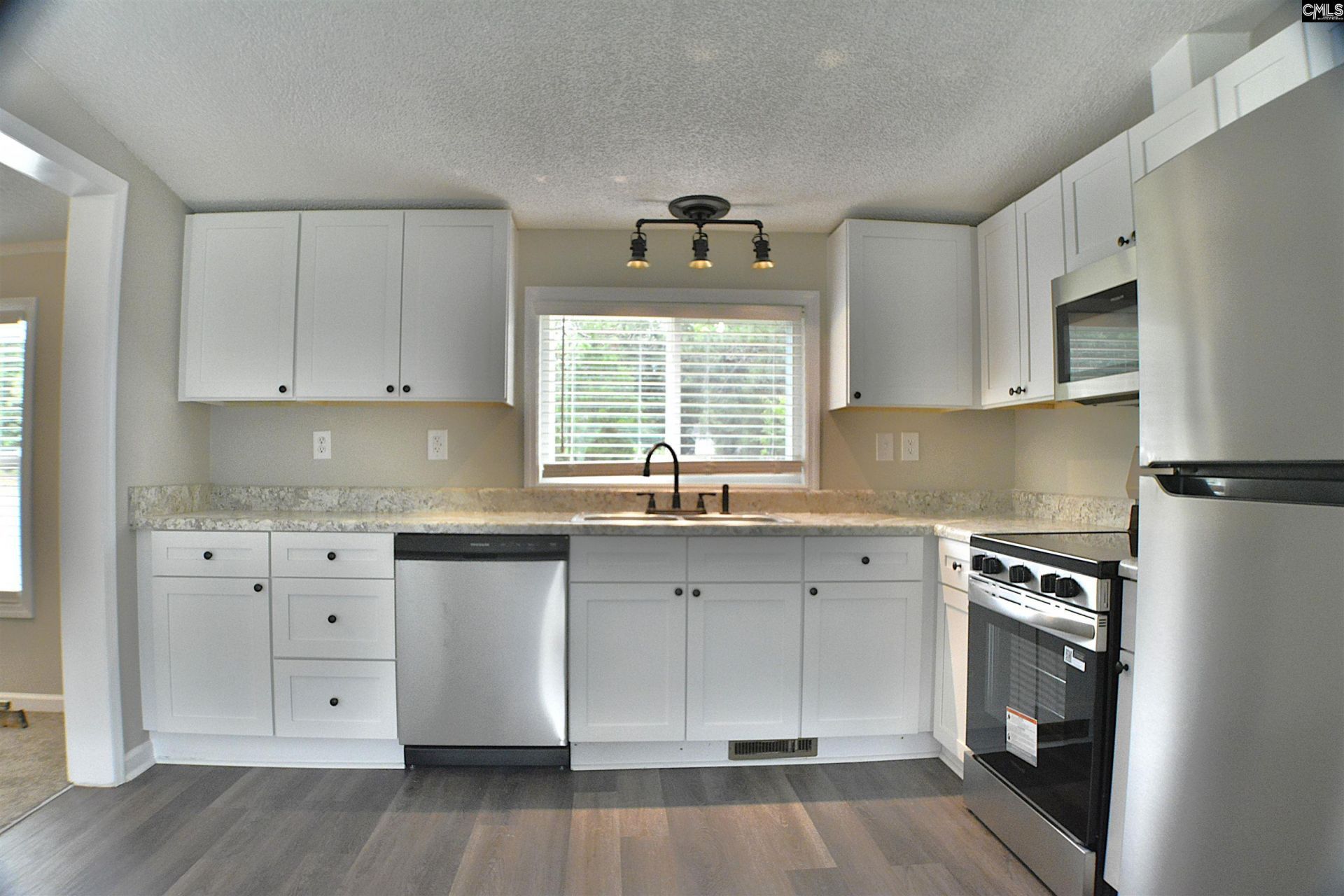 1754 Nazareth Road Photo 31
