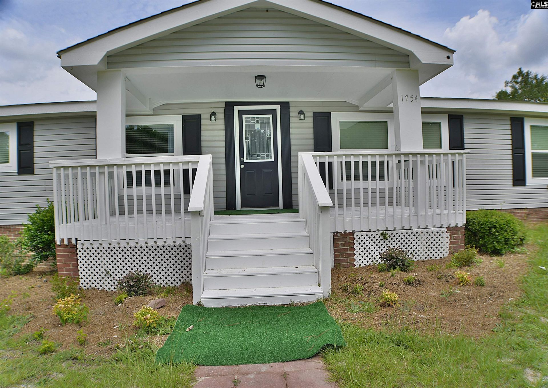 1754 Nazareth Road Photo 4