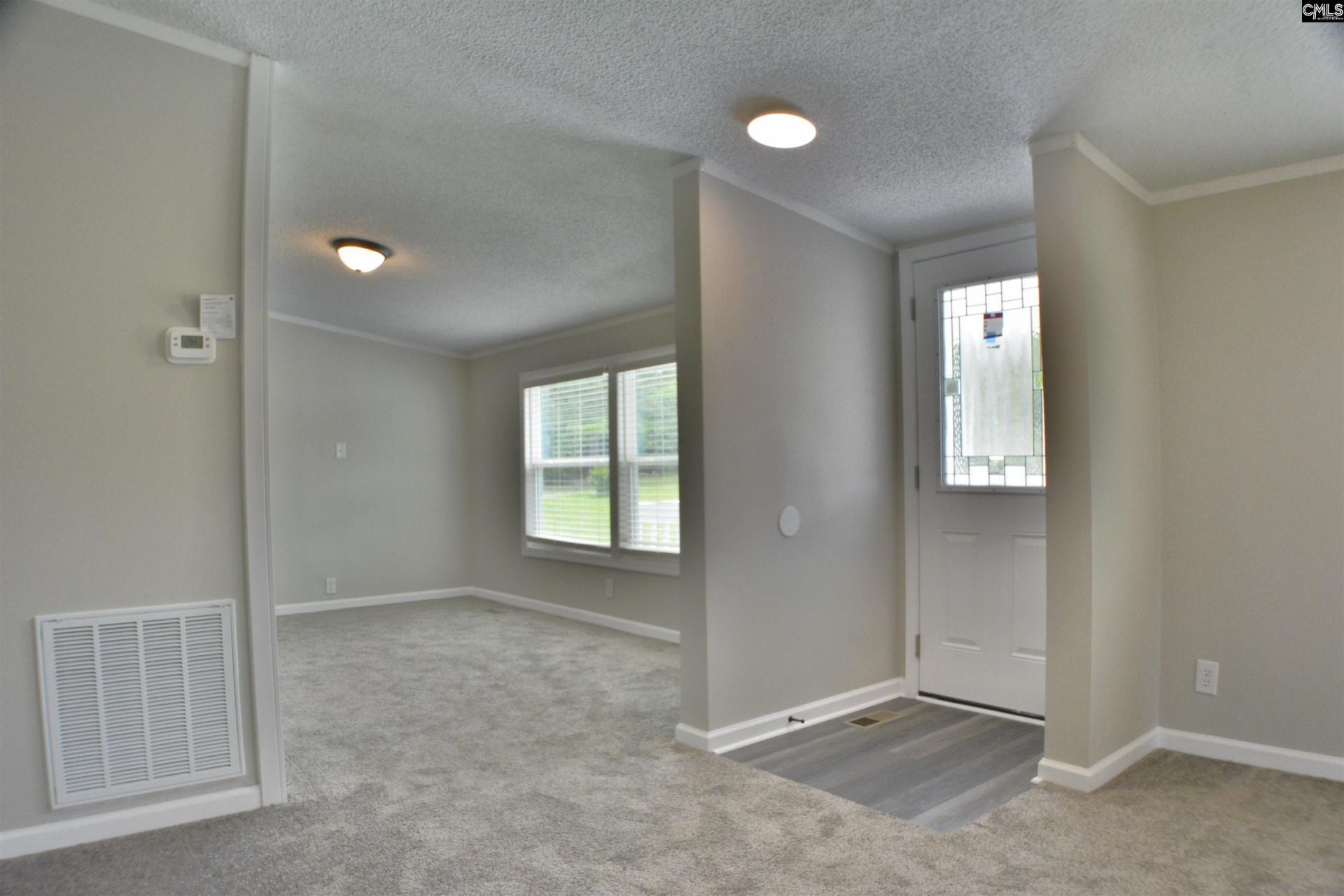 1754 Nazareth Road Photo 7
