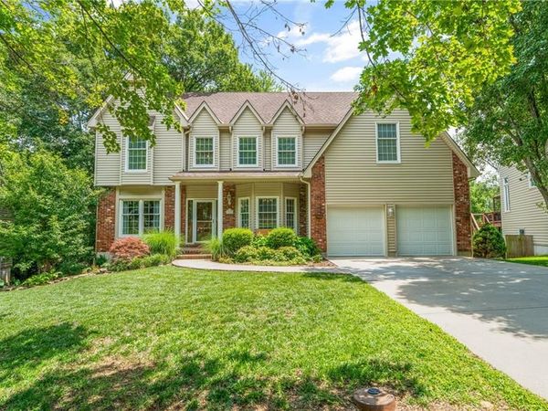 15007 W 76th Street, Lenexa, KS 66216