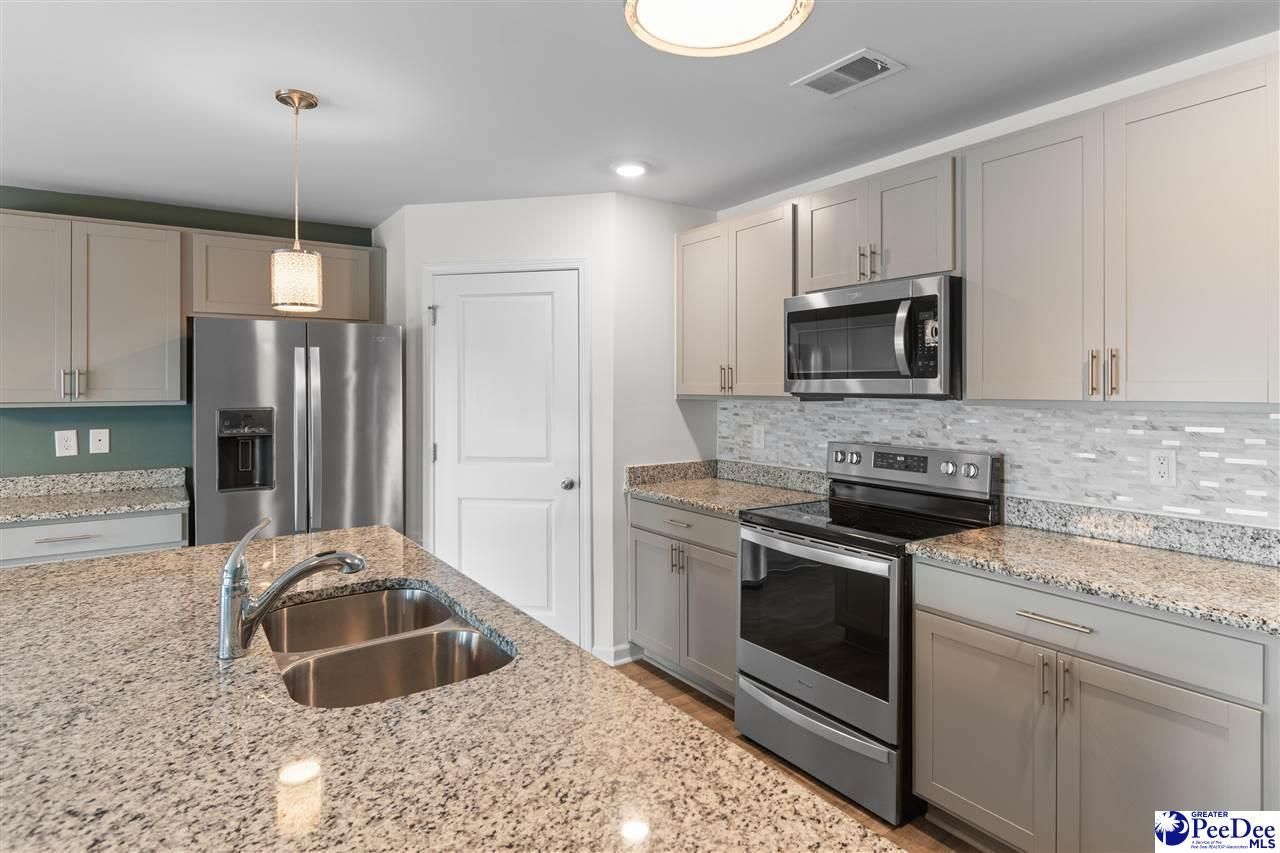 628 Woodland Farms Cir Photo 7