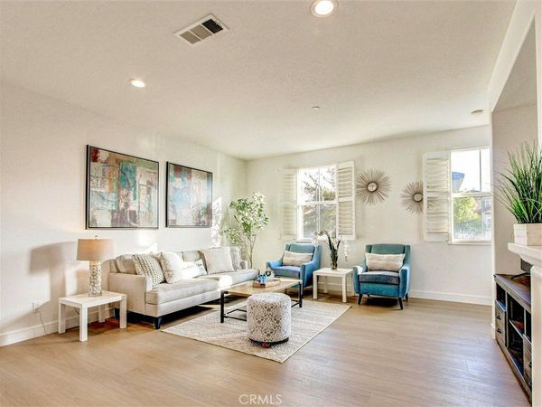 8056 Torino, Stanton, CA 90680