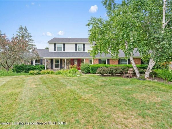 1840 Boxwood Lane, East Lansing, MI 48823