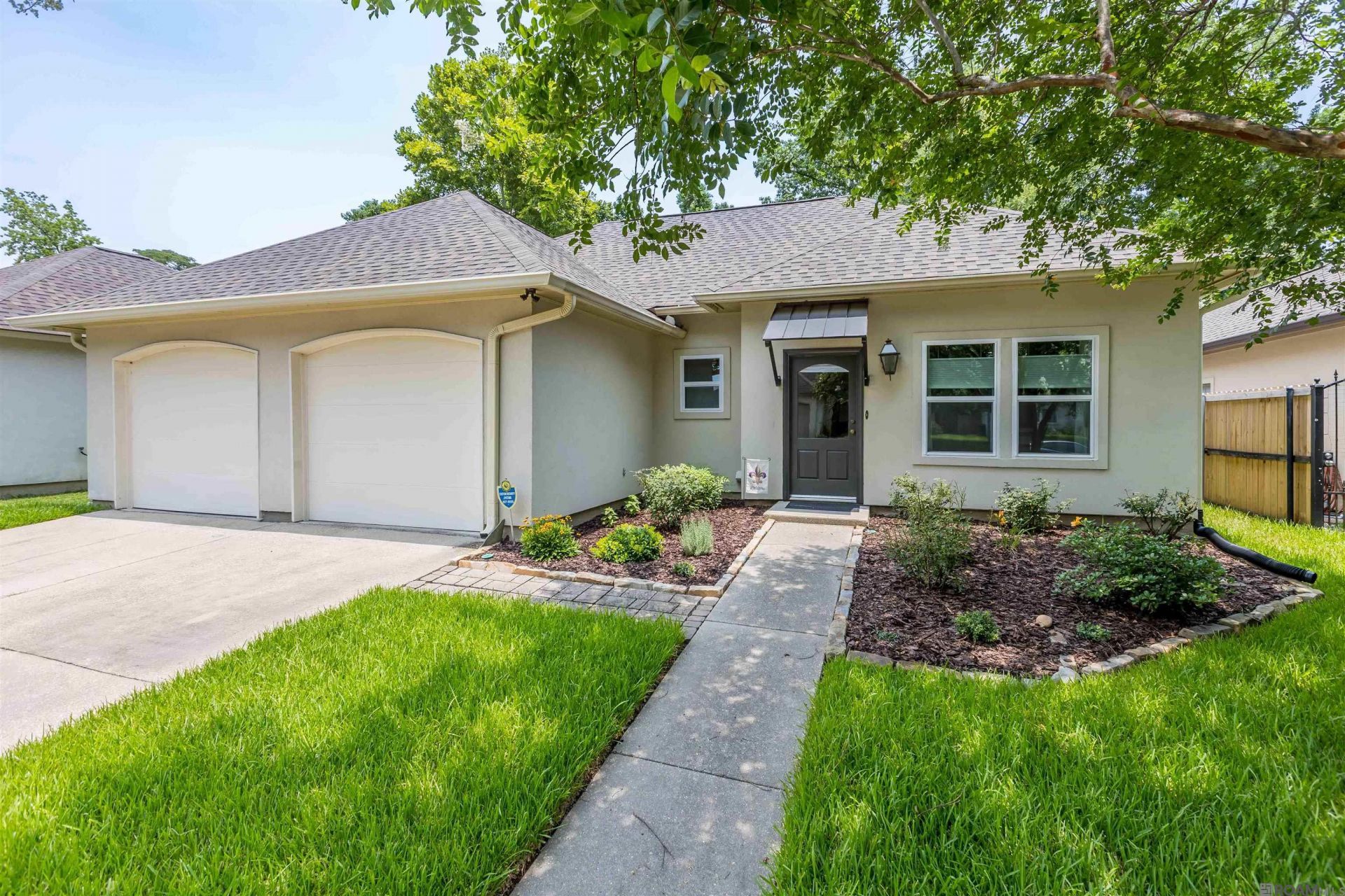 9379 Boone Dr, Baton Rouge, LA 70810 Main Photo