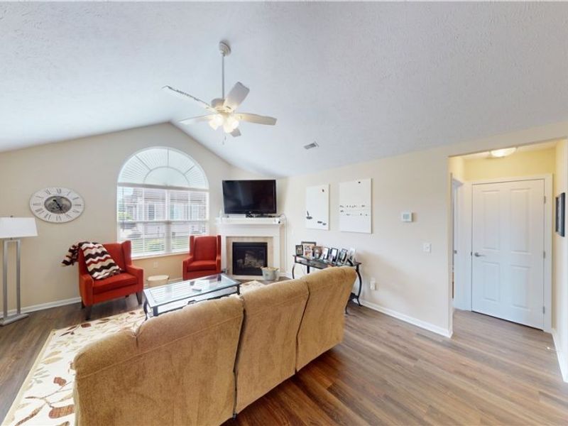 1934 Woods Drive, Streetsboro, OH 44241 Photo 12