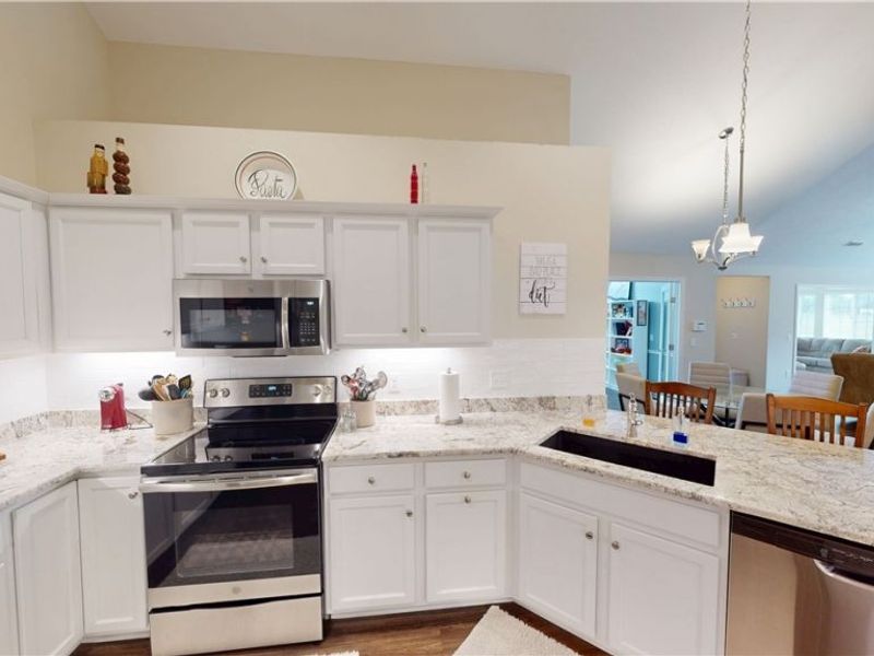 1934 Woods Drive, Streetsboro, OH 44241 Photo 31