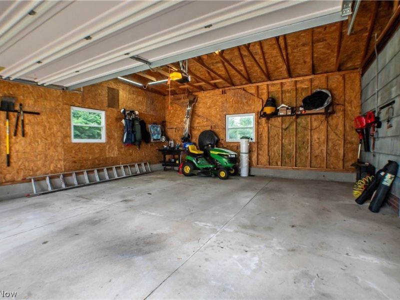 2748 Canton Road, Uniontown, OH 44685 Photo 17