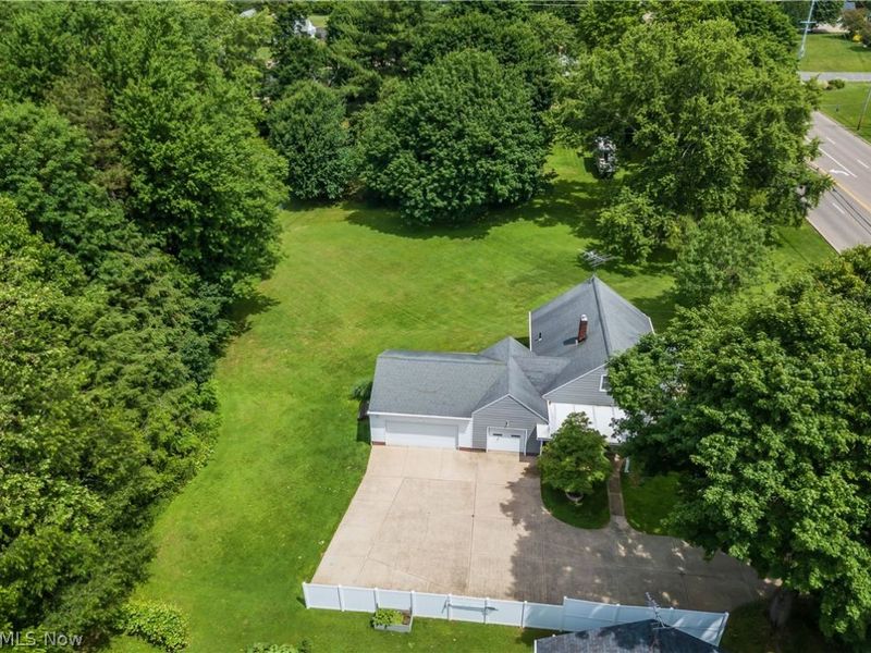 2748 Canton Road, Uniontown, OH 44685 Photo 47