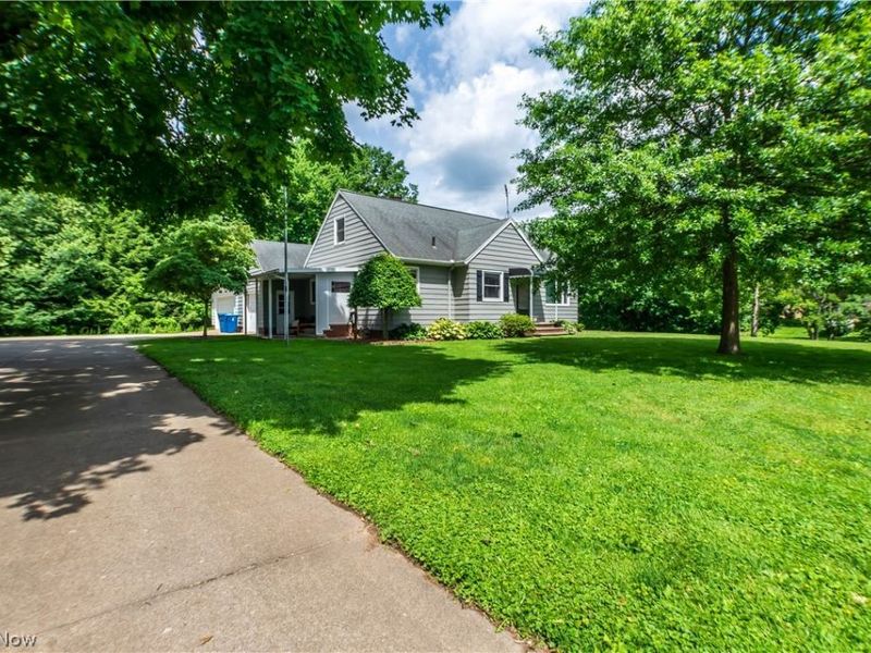 2748 Canton Road, Uniontown, OH 44685 Photo 5