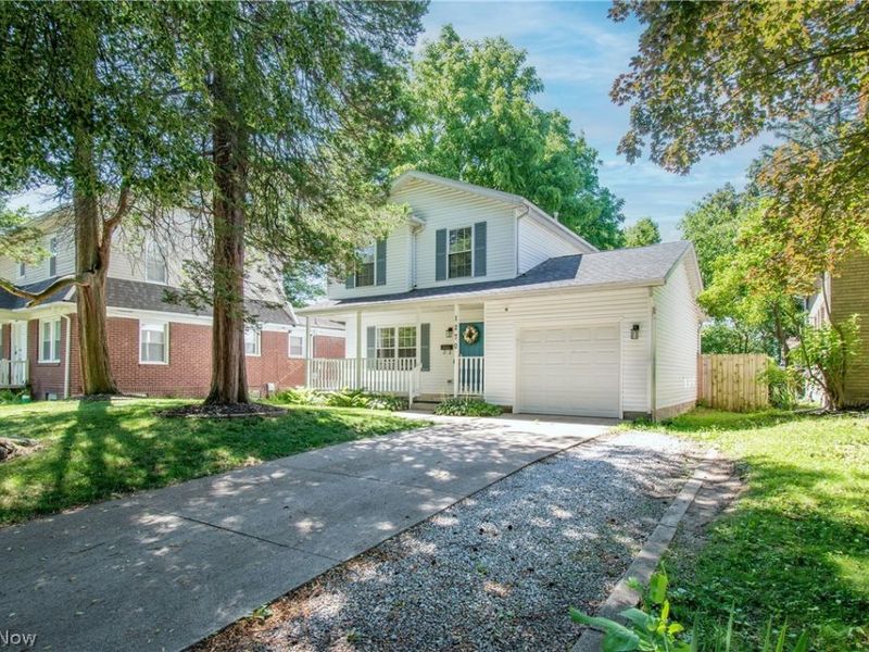 1270 Delia Avenue, Akron, OH 44320 Photo 2