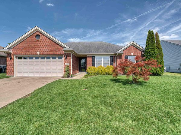3943 Jazmyne Court, Evansville, IN 47711