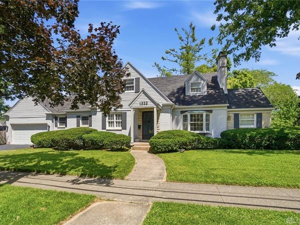 1222 Hathaway Road, Oakwood, OH 45419