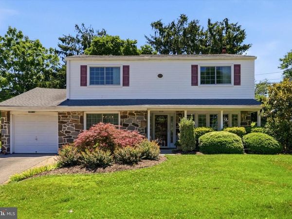 2229 OAKWYN ROAD, LAFAYETTE HILL, PA 19444