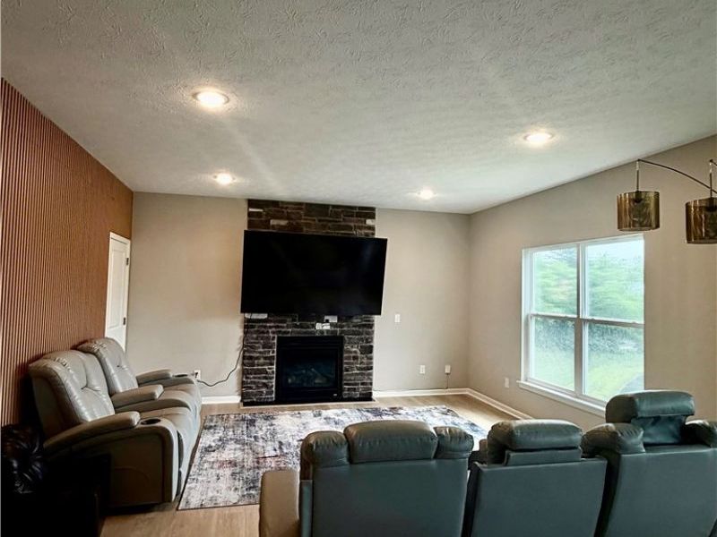 3367 Ponderosa Trail, Uniontown, OH 44685 Photo 3