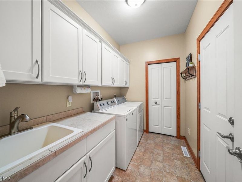 953 Outrigger Cove, Painesville, OH 44077 Photo 18
