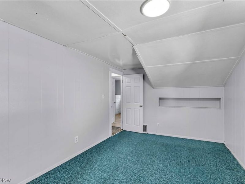 12401 Brighton Avenue, Cleveland, OH 44111 Photo 14