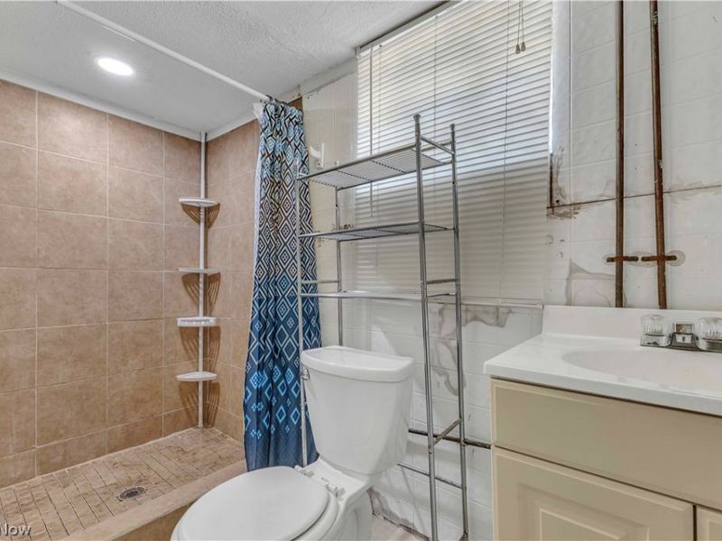 12401 Brighton Avenue, Cleveland, OH 44111 Photo 16