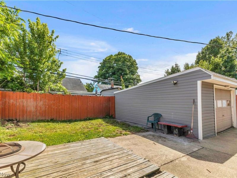 12401 Brighton Avenue, Cleveland, OH 44111 Photo 17