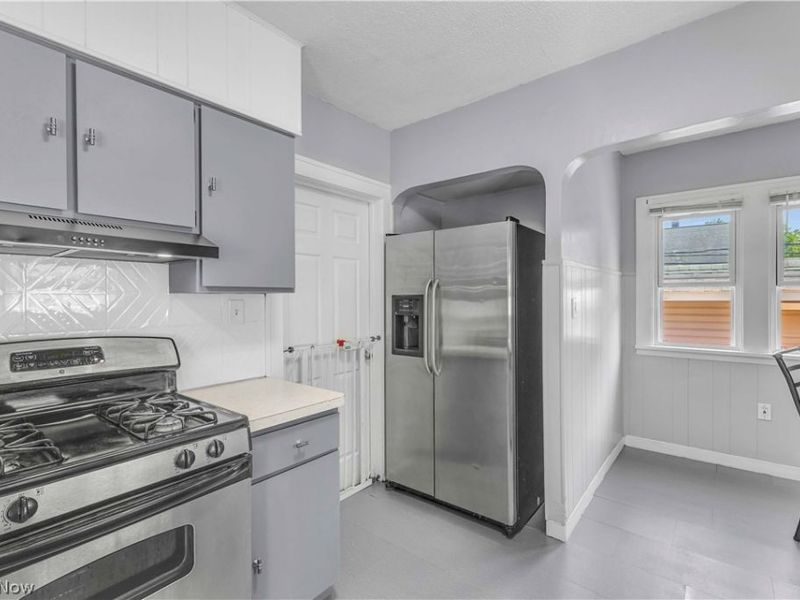 12401 Brighton Avenue, Cleveland, OH 44111 Photo 7