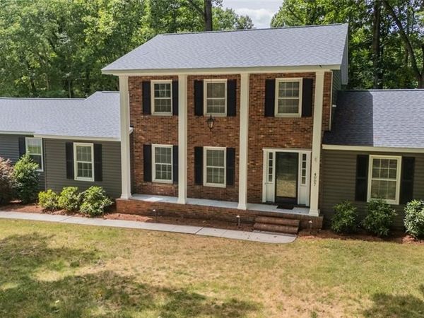 4007 Bradenton Drive, Greensboro, NC 27406