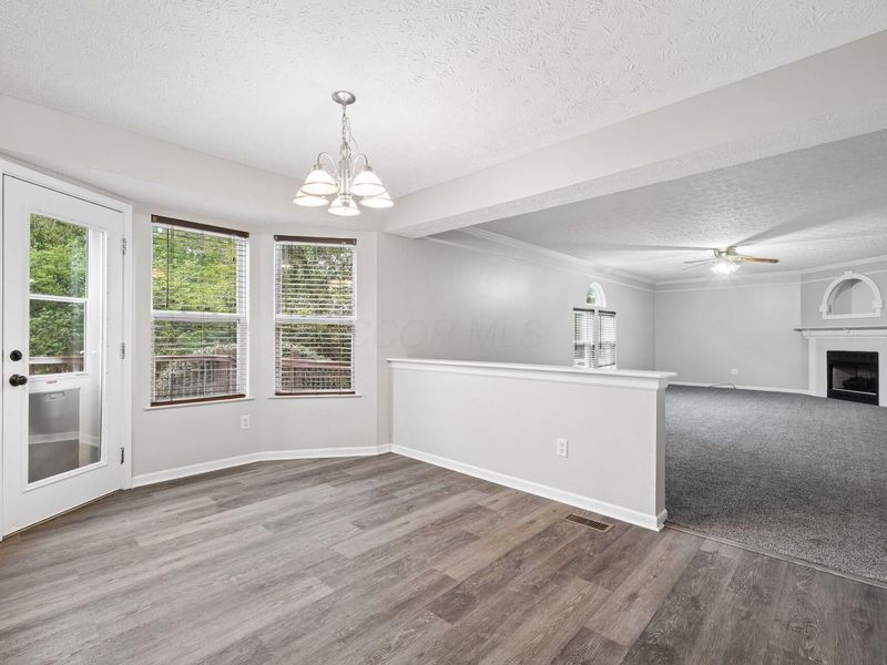 124 Long Hollow Drive, Pataskala, OH 43062 Photo 11