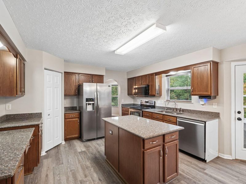 124 Long Hollow Drive, Pataskala, OH 43062 Photo 14