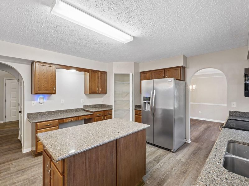 124 Long Hollow Drive, Pataskala, OH 43062 Photo 18