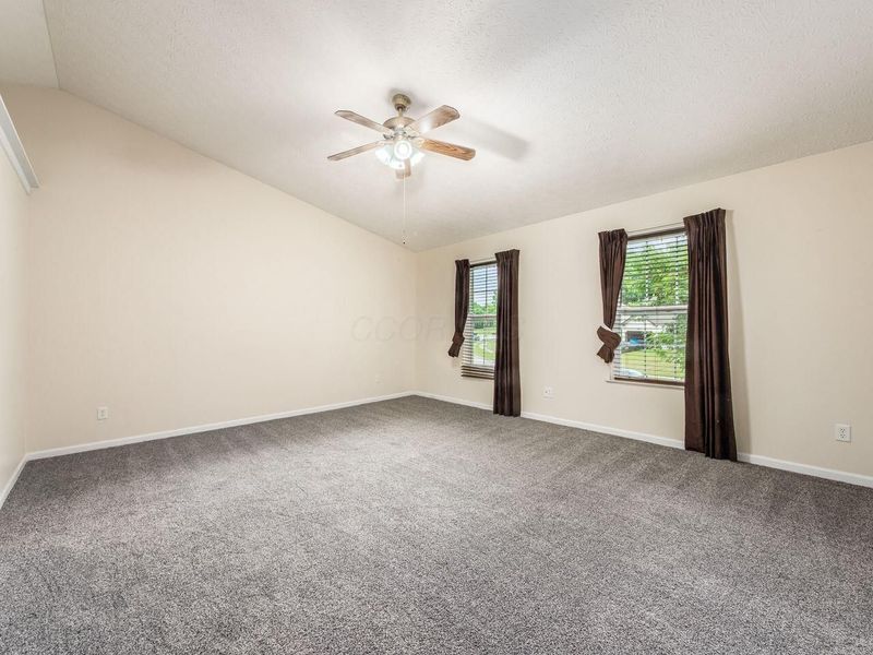 124 Long Hollow Drive , Pataskala, OH 43062 Photo 23