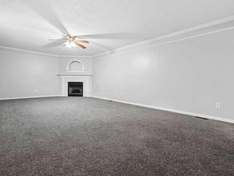 124 Long Hollow Drive, Pataskala, OH 43062 Photo 24