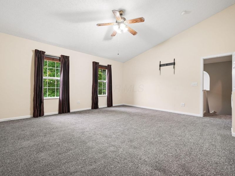 124 Long Hollow Drive, Pataskala, OH 43062 Photo 34