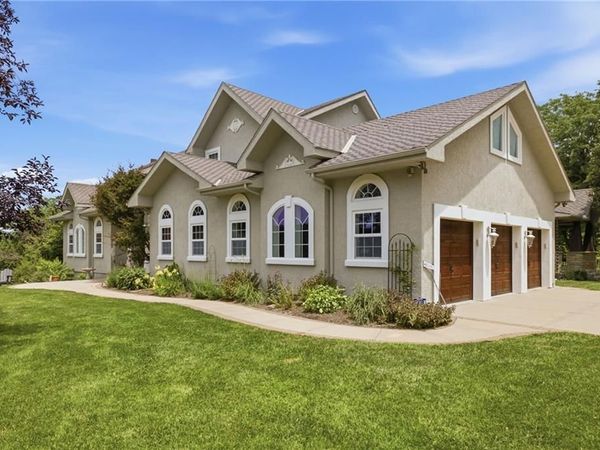 14421 Kelley Road, Kansas City, MO 64149